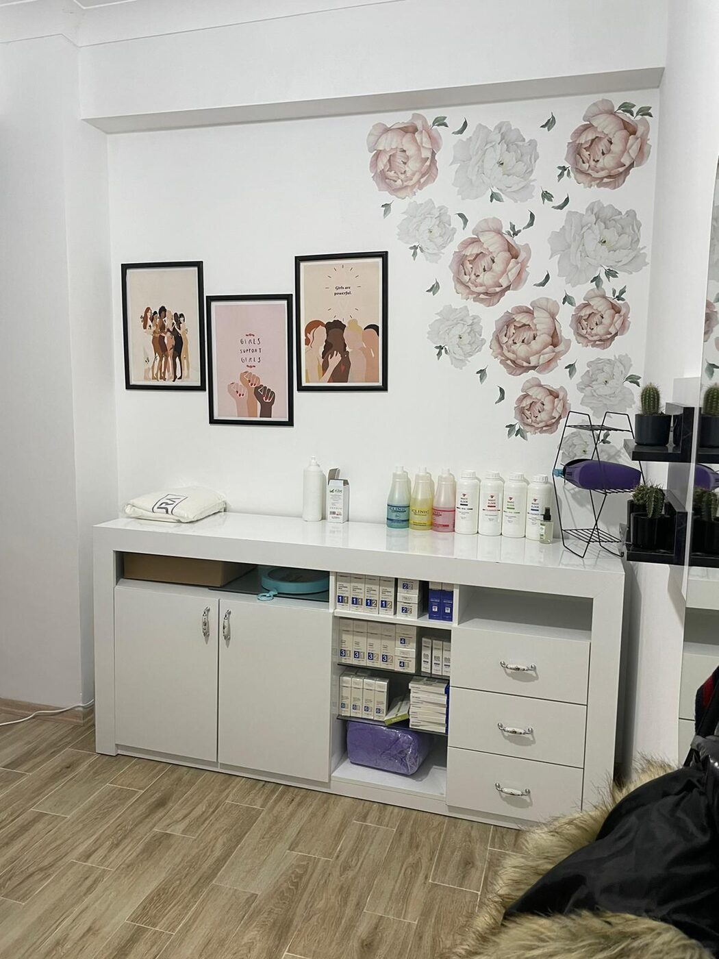 Ayss Beauty Center salonundan bir görünüm