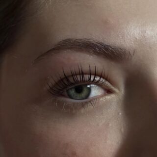 Kirpik Lifting 🌸🤍

İt’s just your glow ✨

#proteztırnaksakarya #kalıcıojesakarya #kalıcımakyajsakarya #microbladingsakarya #ciltbakımısakarya lazerepilasyonsakarya ipekkirpiksakarya kirpikliftingsakarya kaşlaminasyonu saçvitamini kaşvitaminisakarya keşfet 
saçsimülasyonu